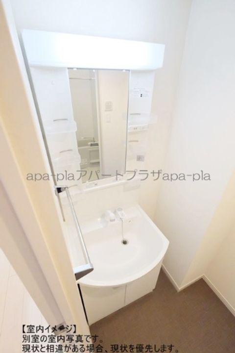 リブリ・ヴィヴェンテのその他画像