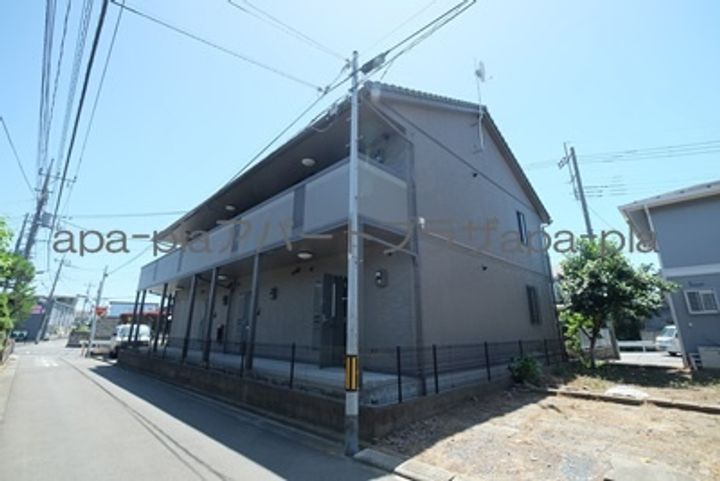 スカイパレスの外観