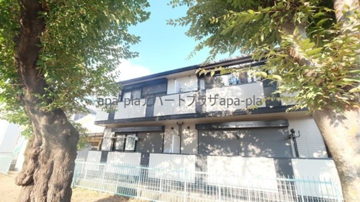 トルペプラザの外観