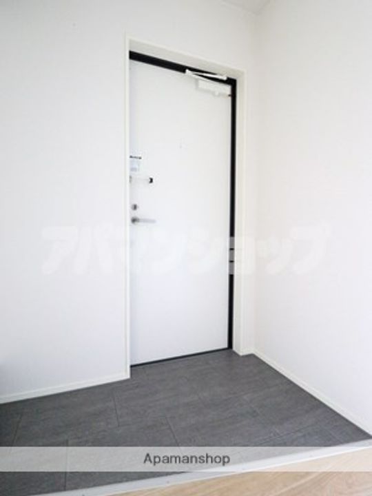 GRADUS鶴ヶ島の玄関