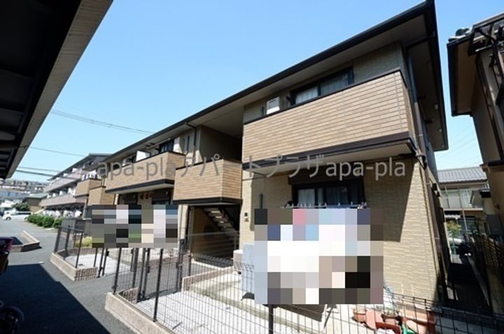 フェニックス小仙波 D棟の外観