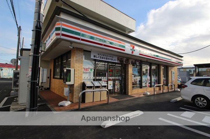 メゾンアソシエの周辺