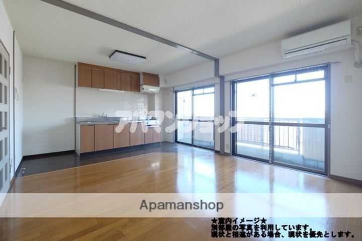 埼玉県坂戸市芦山町の賃貸マンションの内装