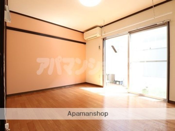 コーポ須崎の居間