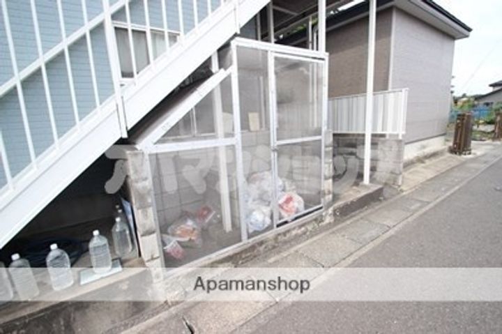 リバティヒルズ天沼2号館の外観