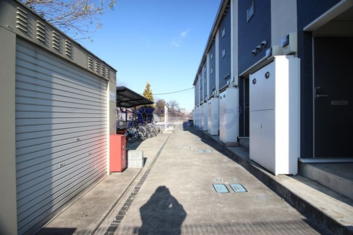 レオネクストWESTROADの外観