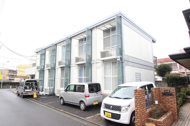 レオパレスマ・メゾンの外観