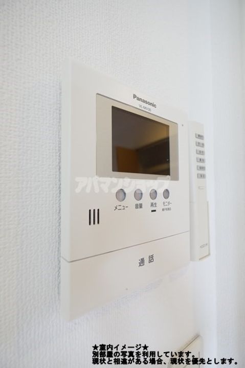 サン・クリストバル00105の内装