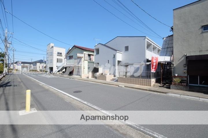 埼玉県坂戸市末広町の賃貸アパートの外観