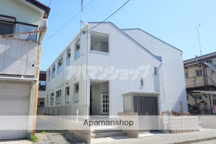 埼玉県坂戸市末広町の賃貸アパートの外観