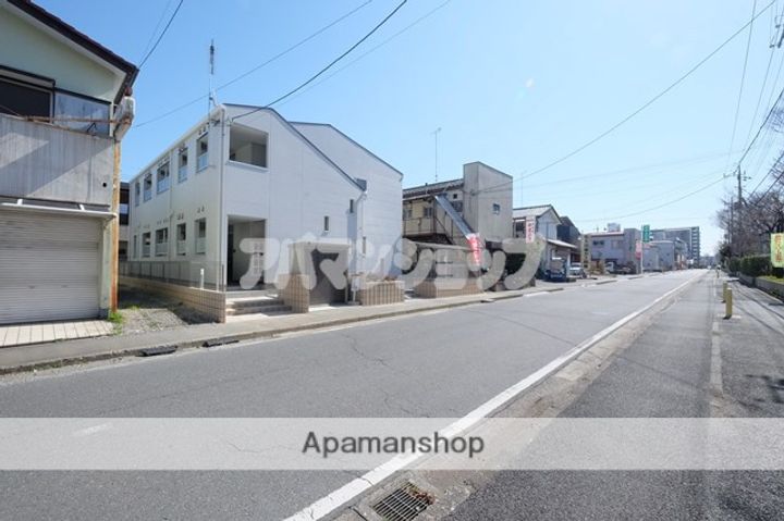 埼玉県坂戸市末広町の賃貸アパートの外観