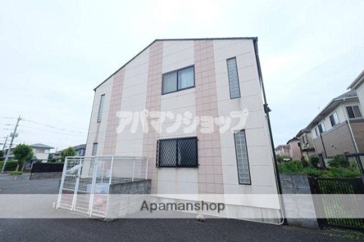 サンライズ鹿山の外観