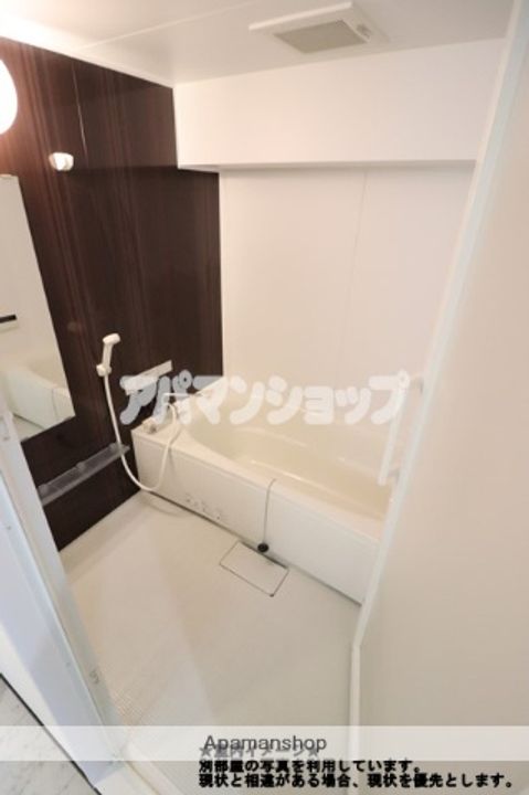 リリーヴィレッジCRESTの風呂