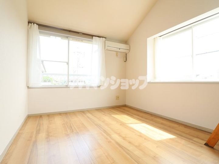 コーポすずらんの居間