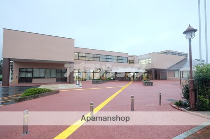 プリマ高麗川弐番館の周辺