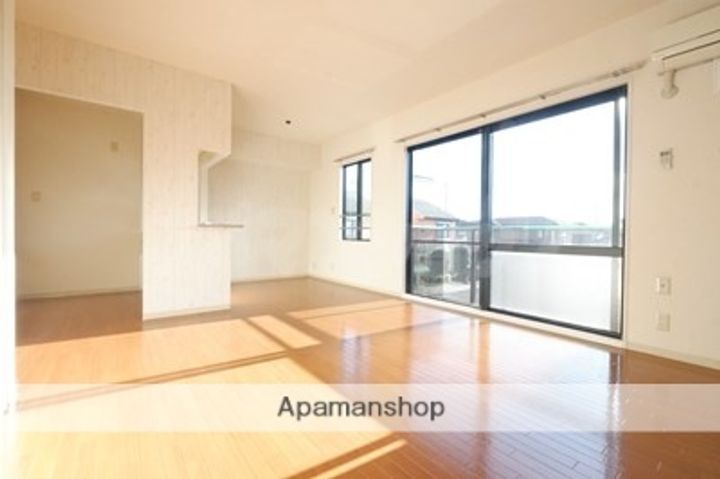 ル・パティオ1番館の居間