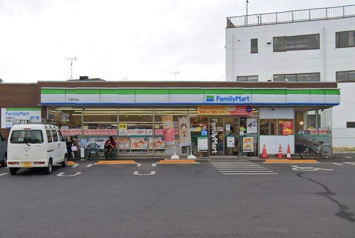 レオパレスリトルウッドの周辺