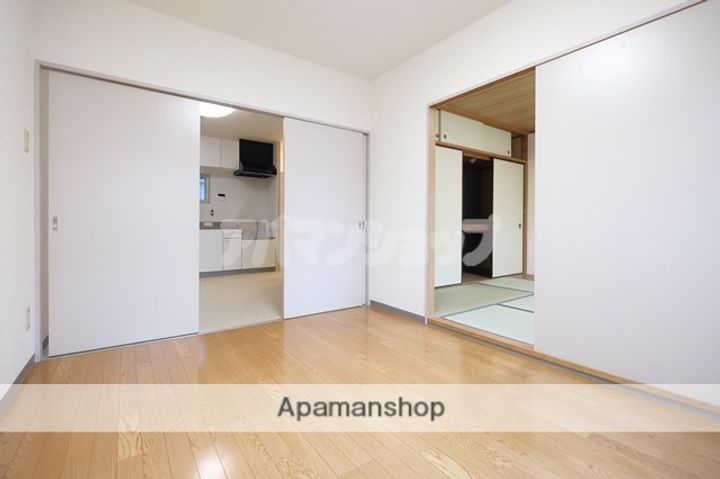 坂戸住宅の内装