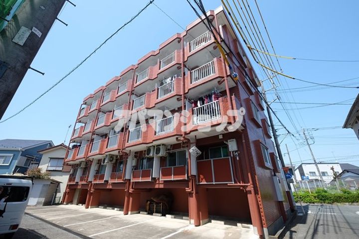 仲町パークプラザの外観