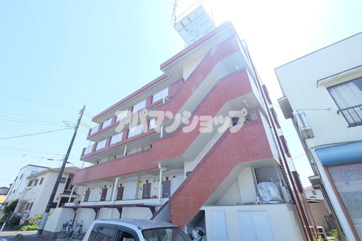 仲町パークプラザの外観