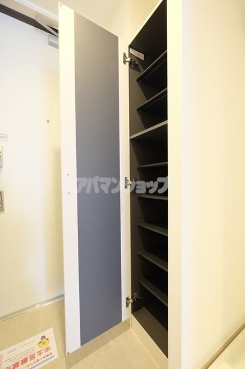 VICTORY HOUSEの内装