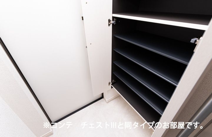 ヒカルサ川越の玄関