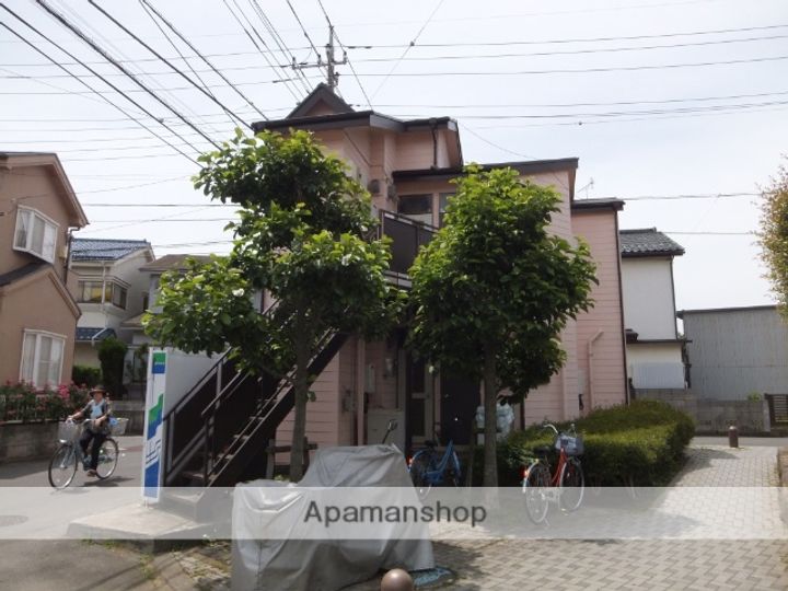 青葉台ハイツの外観