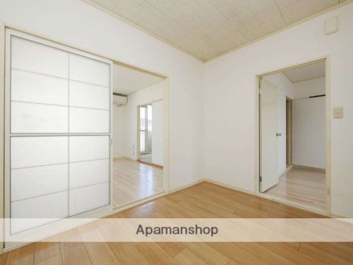 グリーンハイム岡田Cの内装