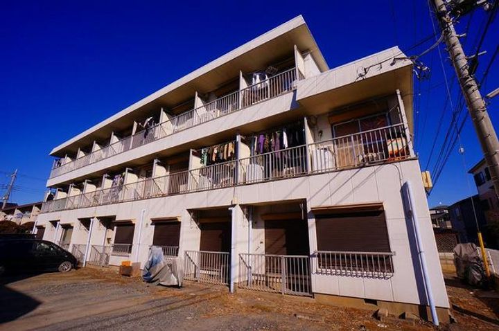 グランドール朝霞103の外観