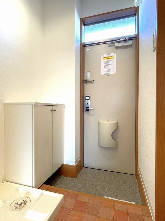 ウェリナ大森台の玄関