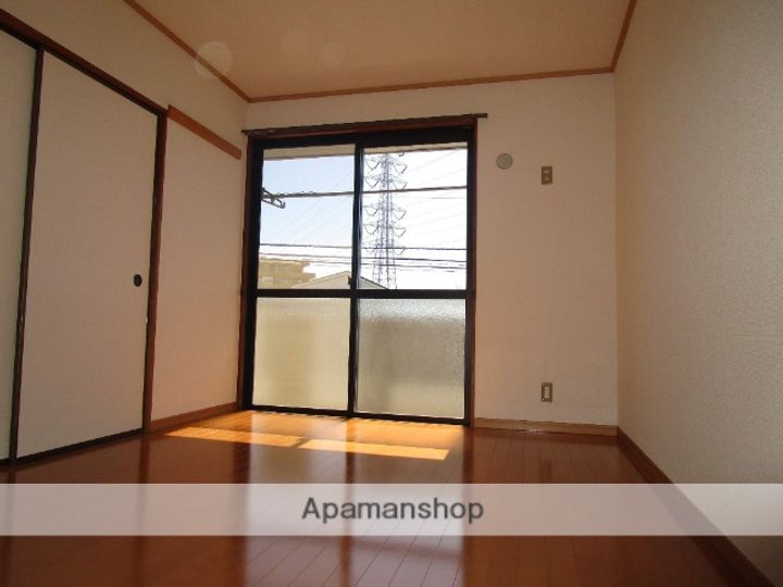 グローリィ参番館201の内装