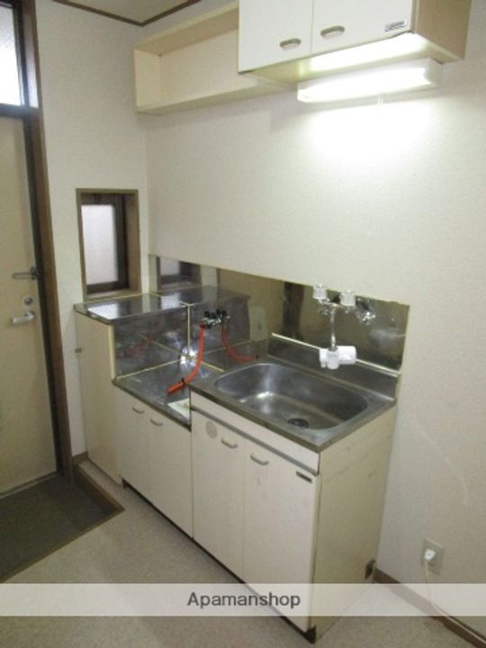 エストレアB棟210のキッチン