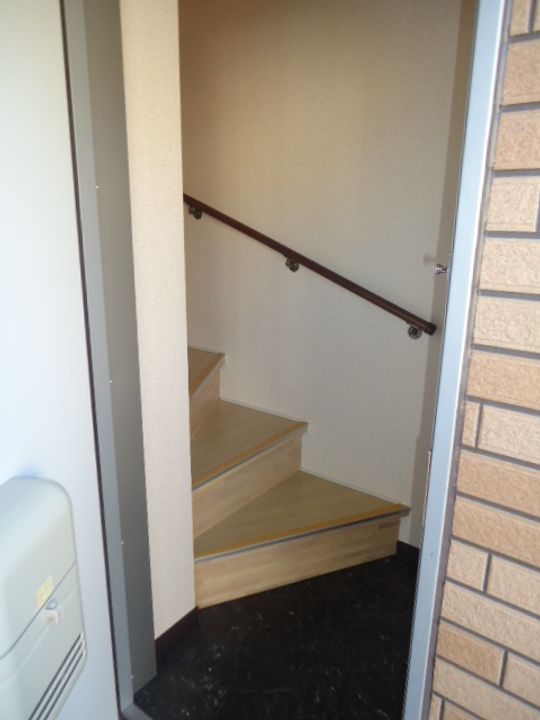 サンドエル天台の玄関