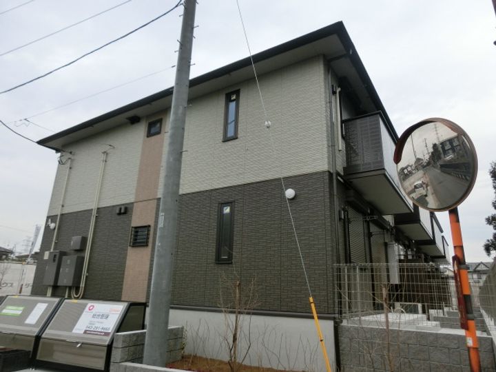 バードネイチャー A棟の外観