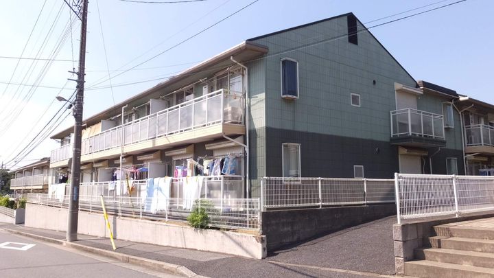 グランドサン 壱弐参伍番館の外観