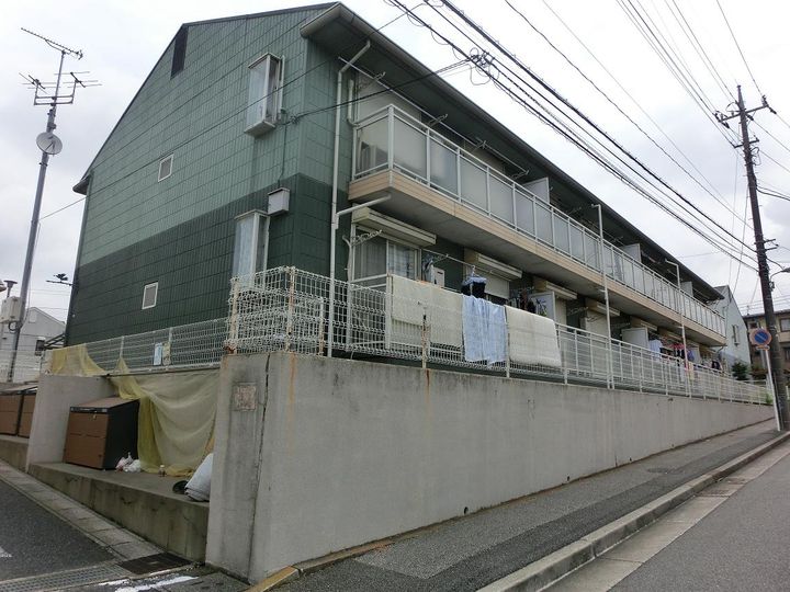 グランドサン 壱弐参伍番館の外観