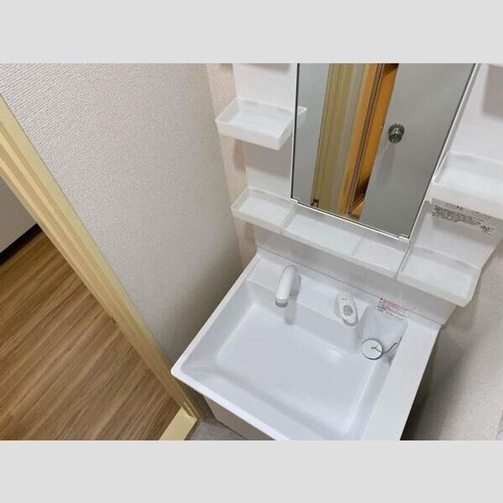 ラルゴのその他画像