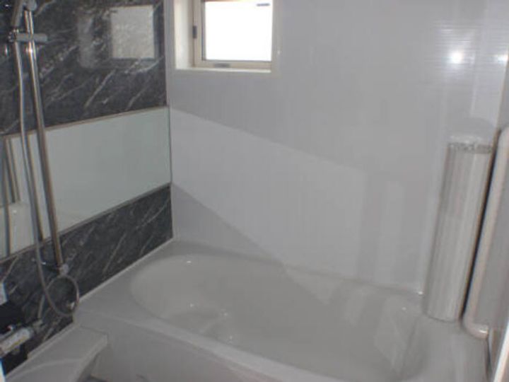 ソレイユ Ⅲの風呂