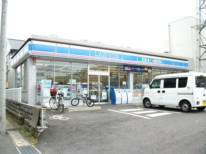 第3フェニックスの周辺