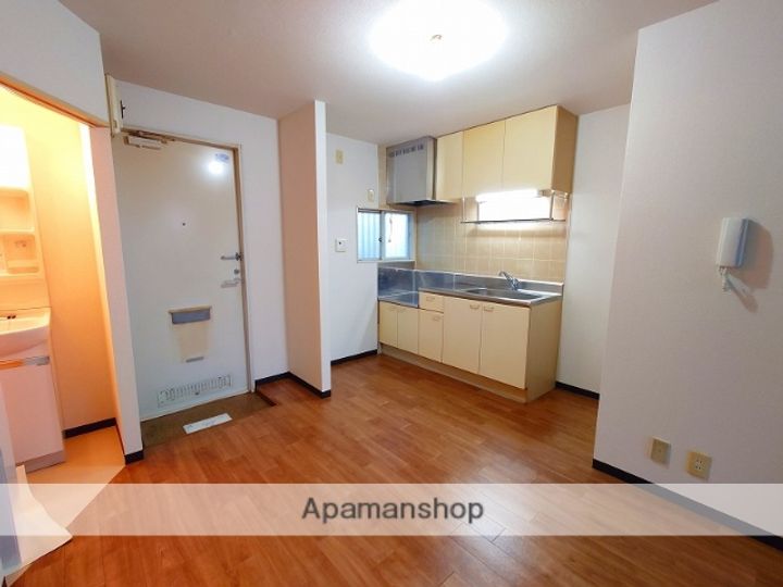 シティハイツトヨダⅡ201の居間