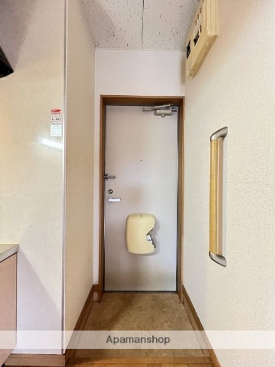 ヒカリマンション(SB)107の玄関
