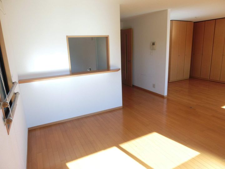 フロイデ若葉の内装