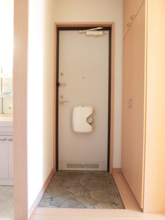 ローズフラワー小倉の玄関