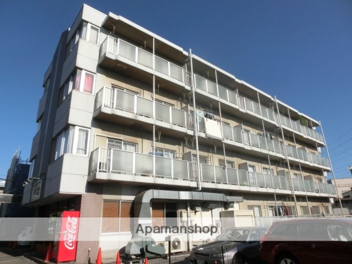 エール高品102の外観