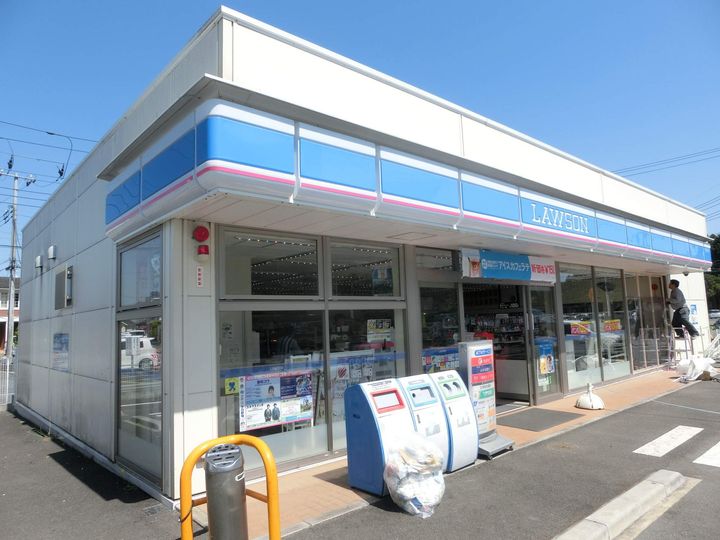 レオパレスサンサーラの周辺