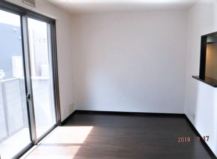 サンハイツC Ⅰ棟101号室の居間