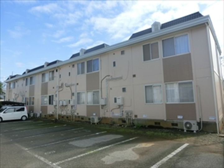 ヴィレッジ松本 A棟の外観