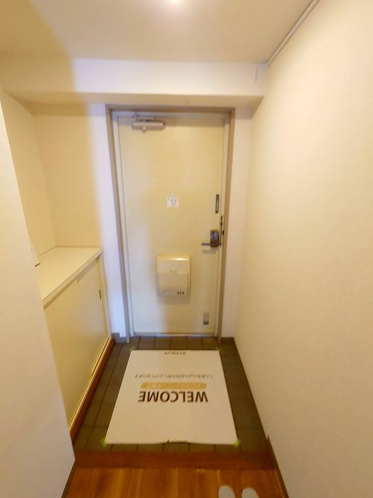 ラフィネ小倉の玄関