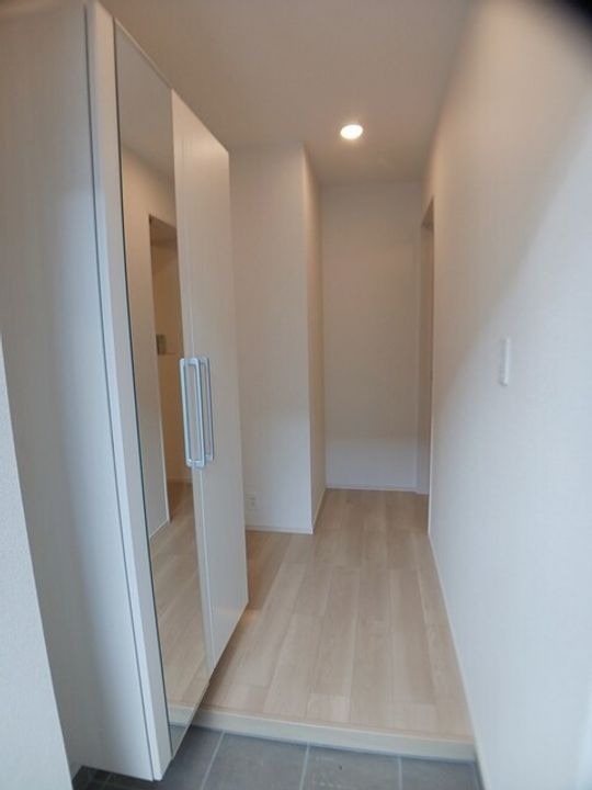 ヴェント フィオーレ Ⅰの玄関