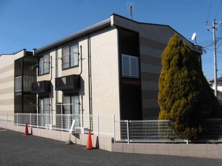 レオパレスワンダースカイの外観